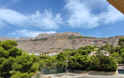 Cosy apartment with large terrace in Sierra Altea Golf.